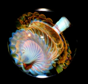 RYAN WHITMORE GLASMARMOR/1,589" - ZARTE PAGODE - TÜRKIS, GELB, MAGENTA, MANDARINE - Bild 1 von 7