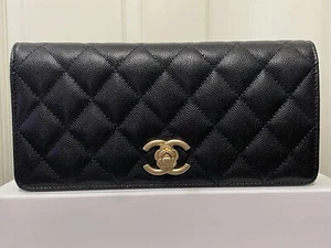 💯Authentic Chanel Caviar Quilted Camellia Clutch With Chain Black - Brand New - Picture 1 of 20