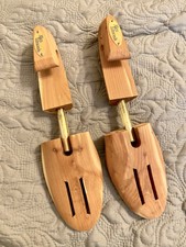 Genuine Allen Edmonds Spring Tension Cedar Wooden Shoe Trees sz Medium