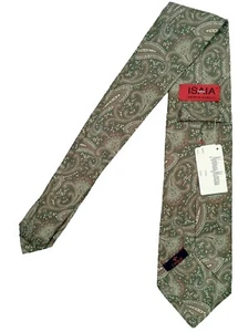 NEW $295 Isaia Pure Silk 7 Fold Tie!   Green, Brown and Creme Paisley Design - Picture 1 of 1