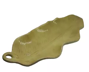2017 Tommy Bahama Yellow Leaf Dish Ceramic Pottery Serving Plate - Picture 1 of 9