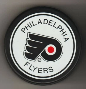 Philadelphia Flyers Chick-fil-A NHL Hockey Puck Lin Dose weiß BG Chicky Bird - Bild 1 von 2