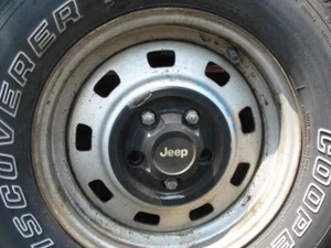 Alternator 78 Amp Fits 83-91 CHEROKEE 518131 - Picture 1 of 12