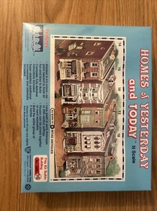 IHC 200-16 N Homes of Yesterday & Today Ritas Antiques Building Kit. Sealed - Picture 1 of 2