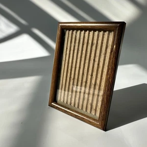 Vintage Intercraft 3,5x5" Holzimitat Metall Foto Bilderrahmen stehende Staffelei - Bild 1 von 6