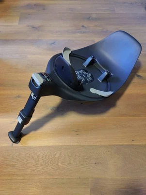 cybex PLATINUM Base T Basisstation für Kindersitze Cloud T i-Size & Z2 i-Size - Bild 1 von 3