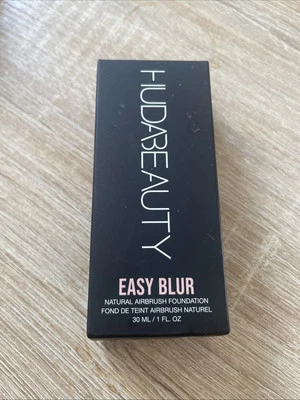 HUDA BEAUTY EASY BLUR FOND DE TEINT NATUREL GINGERBREAD - Photo 1/3