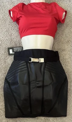 Falda para mujer Dsquared2 100 % cuero negra talla 6/42 EE. UU. NUEVA CON ETIQUETAS Foto 1 de 4