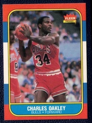 Tarjeta de novato Fleer #81 1986-87 ~ Charles Oakley RC ~ Bulls ~ casi nueva Foto 1 de 2
