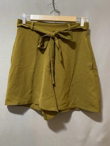 NWOT ZARA Women Elastic Waist Belted Hi-Rise Wide Leg Shorts SZ M Mustard Brown - Picture 1 of 11