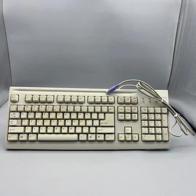 Mitsumi Electronics KFKEA4XT Wired Keyboard KFK-EA4XT - Image 1 of 4