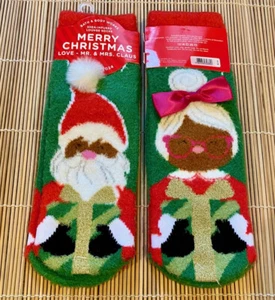 Bath & Body Works Shea Infused Lounge Socks Santa Mrs Claus 2 pairs Set #2 - Picture 1 of 3