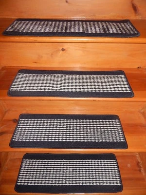 14 Pasos 9"x 26" Básico Antideslizante Respaldo de Goma Antideslizante Alfombra Escalera  Foto 1 de 3