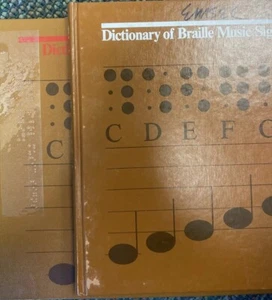 Set DICTIONARY OF BRAILLE MUSIC SIGNS Bettye Krolick 1979 Print & Braille 2 Vol - Picture 1 of 13