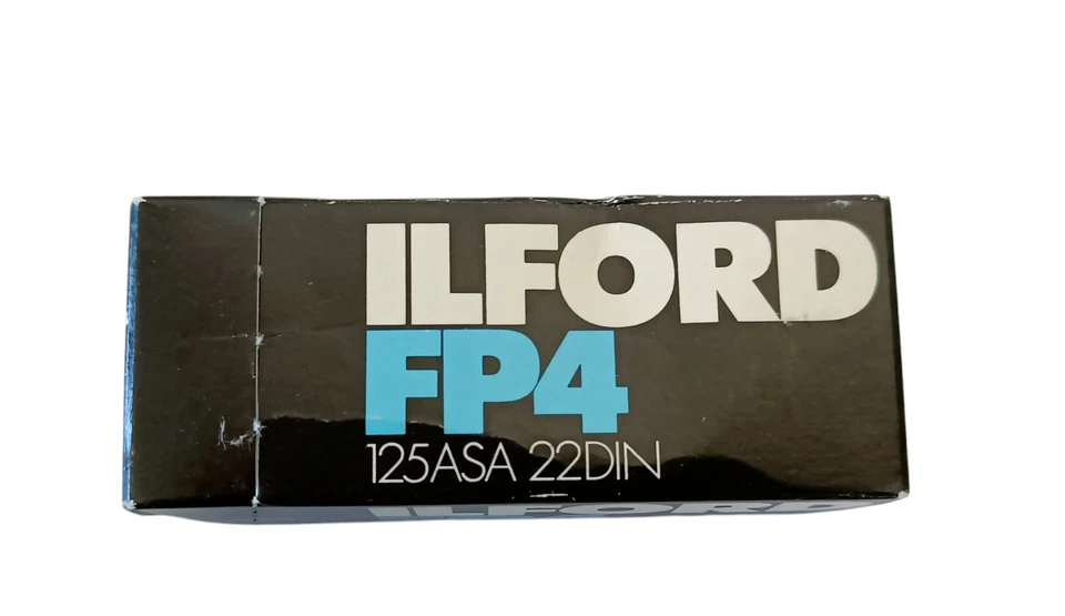 Ilford FP4 125ASA Schwarzweißfilm - 8,12,16 Aufnahmen Vintage 1986 abgelaufen - Bild 1 von 4