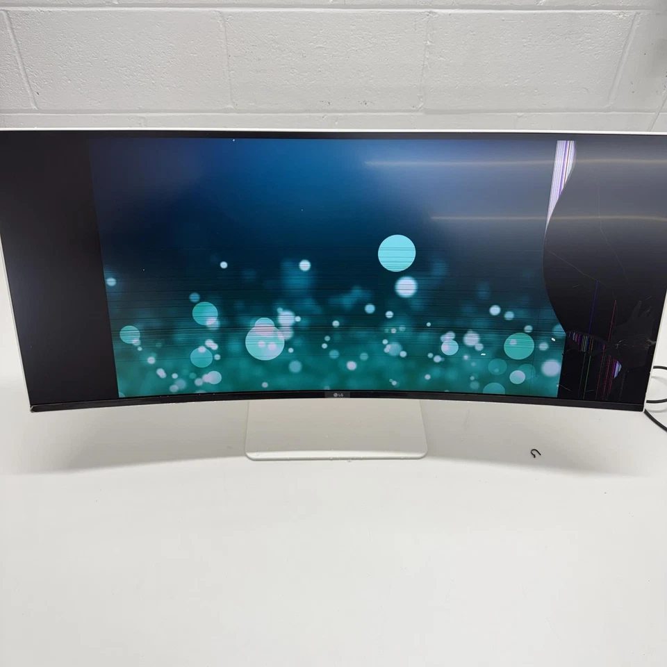 LG 38WR85QC-W 38 inch Curved UltraWide WQHD Nano IPS (Damaged Screen) - Image 1 of 4