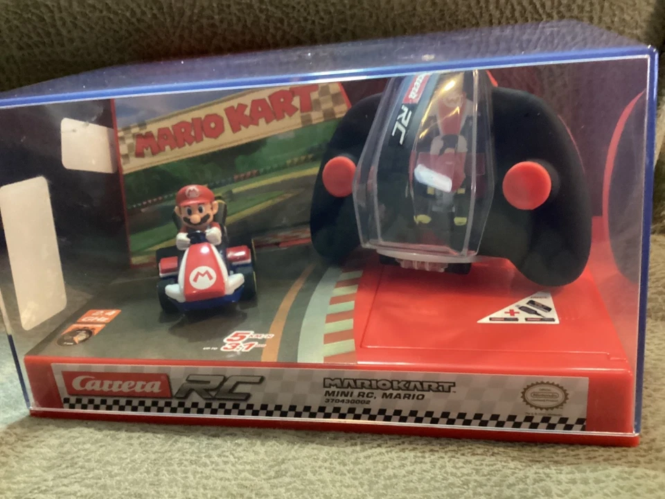 Carrera RC Nintendo Mario Kart 2.4 GHz Mini Collectible Remote Control Toy Mario - Image 1 of 1