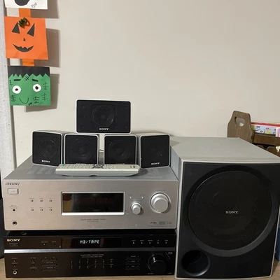 Sony STR-DE197 AV Stereo Receiver Amplifier Digital AM FM Tuner + Str-k790 N/W - Image 1 of 4