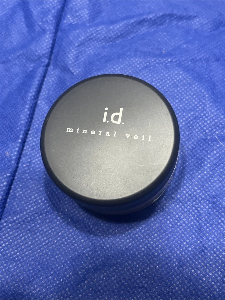BareMinerals Bare Escentuals Feather Light Mineral Veil  3 g - Sealed - Image 1 of 3