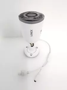 Lorex 4K Ultra HD Smart Deterrence IP Camera w/Smart Security Lighting E895AB - Picture 1 of 9