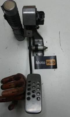 2006 03-09 Nissan 350Z OEM ACELERADOR PEDAL A GASOLINA ALAVANCA - Imagem 1 de 4