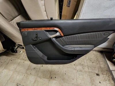 2003-05-2006 MERCEDES-BENZ W220 S500 RIGHT REAR INTERIOR DOOR PANEL WITH SHADE - Image 1 of 4