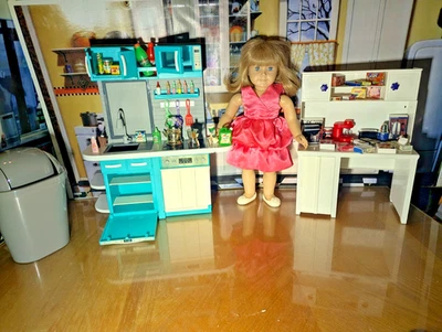 Muebles de cocina, accesorios y muñeca AG tamaño muñeca American Girl Foto 1 de 4