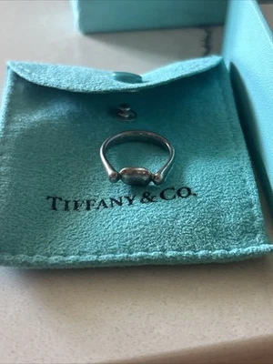 Vintage Tiffany & Co. Elsa Peretti Bean Design Ring In Sterling Silver Sz 7 - Image 1 of 4