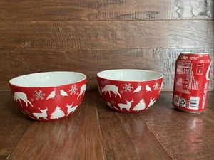 2 FOOD NETWORK MODERN HOLIDAY SOUP CEREAL BOWLS RED WHITE CHRISTMAS SNOW FOREST - Picture 1 of 10