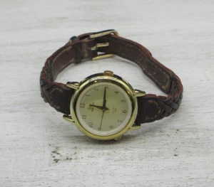 Women's Timex Indiglo Quartz WR Analog Dial Causal Round Watch E2 - Picture 1 of 12