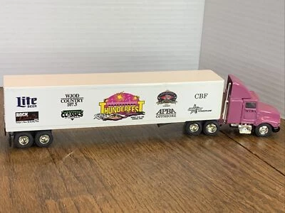 Ertl NC THINDERFEST Dubuque Iowa  Tractor Trailer  Kenworth Semi Cab 1/64 - Image 1 of 4
