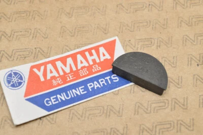 Nuevo de Lote Antiguo Yamaha XJ1100 XS1100 XS400 XS750 XS850 Enchufe de Culata 1J7-11138-00 Foto 1 de 2