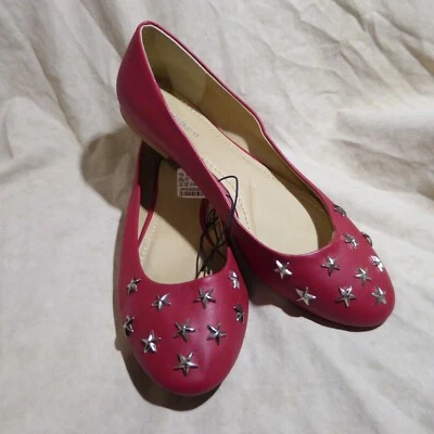 🩰 Dressbarn Ballet Flats talla 8,5 M lápiz labial rojo cuero sintético; detalles Silver Star Foto 1 de 4