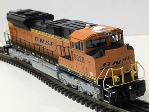 MTH RailKing 30-4220-1E BNSF (#9328) SD70ACe Diesel Engine w/PS 3.0 READ - Picture 1 of 17