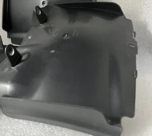 Harley 2018 -23 BREAKOUT FAT BOY Softail 59600032 SPLASH GUARD 1 USED One Only - Picture 1 of 2