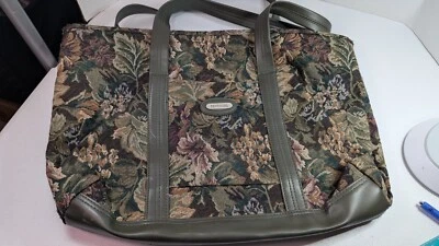 Protocol Ladies Large Travel Bag Case Green Floral Tapestry Sturdy Double Handle - Image 1 of 4