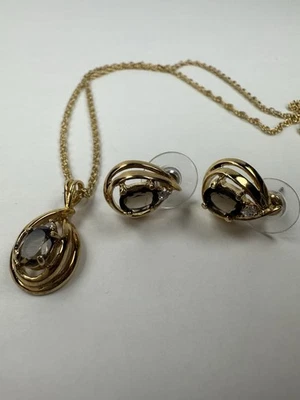 "Collar y pendientes perforados de piedra marrón joyería tono dorado 17,5""" Foto 1 de 4
