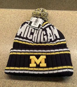 Gorro de fútbol americano Michigan Wolverines Pom - Imagen 1 de 5