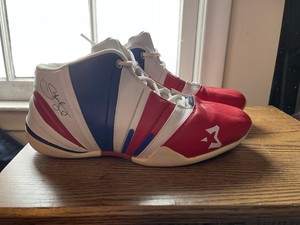 starbury shoes store