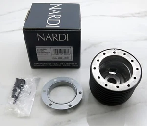 Nardi Steering Wheel Hub Adapter for Toyota Carina Celica Corolla Sprinter - Foto 1 di 10