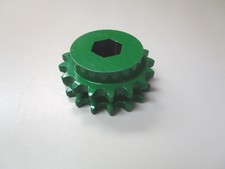 JOHN DEERE CHAIN SPROCKET PART #: CC49853
