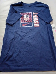 NWT Girls Large Nike Brand USA USWNT Soccer Graphic T Shirt! F125 - Picture 1 of 4