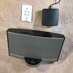 Bose SoundDock Portable Digital Music System N123 – 30‑Pin Dock & Remote - Picture 1 of 7