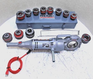 RIDGID 700 Pipe Threader w/ 12-R & OO Die Set & Ridgid Metal Case (100% TESTED) - Picture 1 of 13