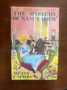 The Mystery of Nancy Drew: Girl Sleuth on the Couch by Betsy Caprio VG, PB 1992 - Foto 1 di 4
