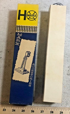 Marx HO 6454 Two Light Block Signal from 1960s - MINT New Old Stock!  (C) - Image 1 of 4
