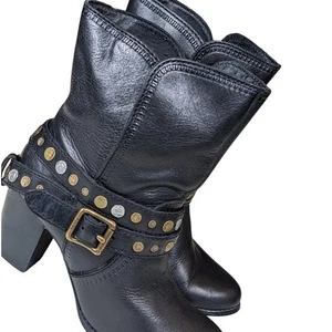 Fossil Stiefel Damengröße 7 schwarz Leder Knöchel Nieten Western-Stil klobiger Absatz - Bild 1 von 11