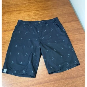 SEC.119 X Grateful Dead Golf Shorts Size 36 Skeleton Print Black Athletic Walk - Picture 1 of 13