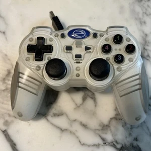 Game Elements GGE909 Recoil Video Game System PC USB White Game Controller - Picture 1 of 3