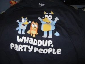 SMALL (34-36) Bluey Men's Whaddup Party People Graphic Print T-Shirt Adult New - Picture 1 of 5